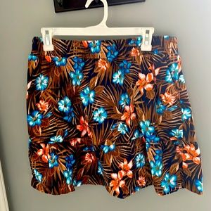 Lands End fun skirt. Yes it has pockets!! Never worn!